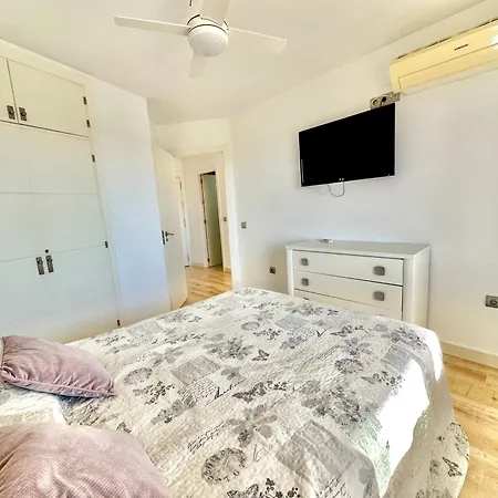 Lejlighed Gorgeous Seaside Apartment In Carihuela *