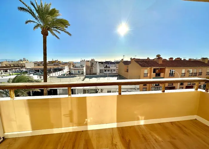 Apartment Gorgeous Seaside In Carihuela *