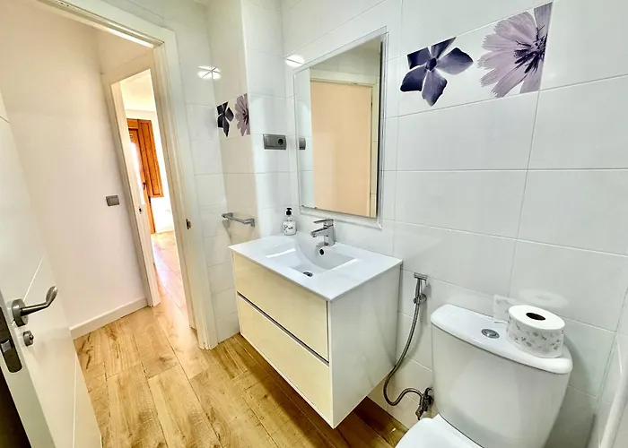 Gorgeous Seaside In Carihuela