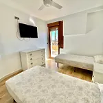 Gorgeous Seaside In Carihuela Apartman