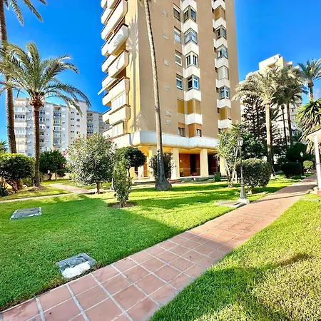Gorgeous Seaside In Carihuela Torremolinos