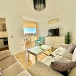 Апартаменти Gorgeous Seaside In Carihuela Торремолінос
