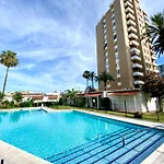 Апартаменти Gorgeous Seaside In Carihuela *
