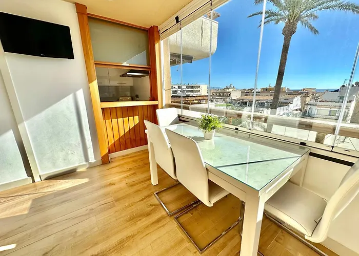 Gorgeous Seaside In Carihuela *